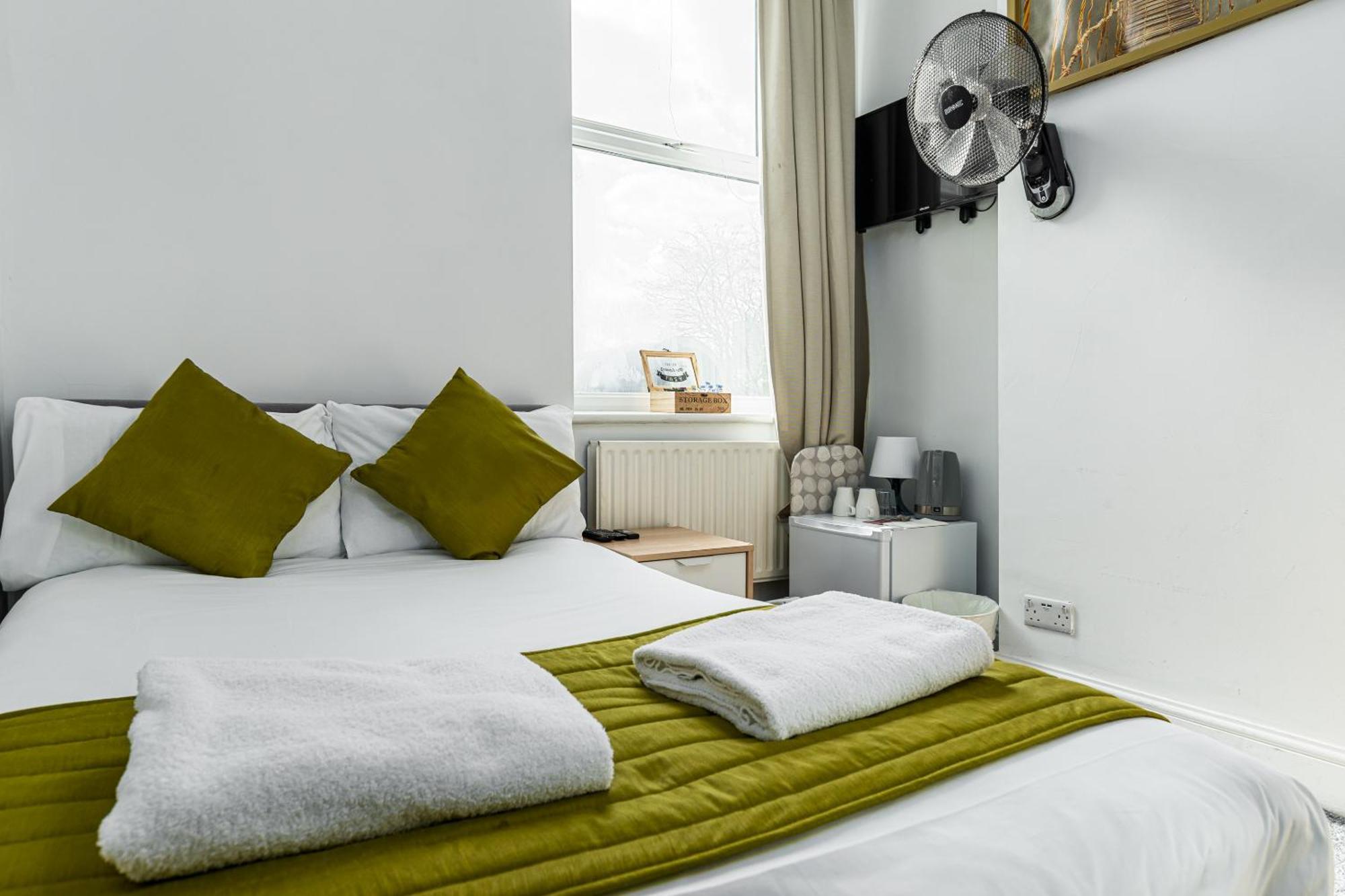 Ryam Suites Лондон Номер фото