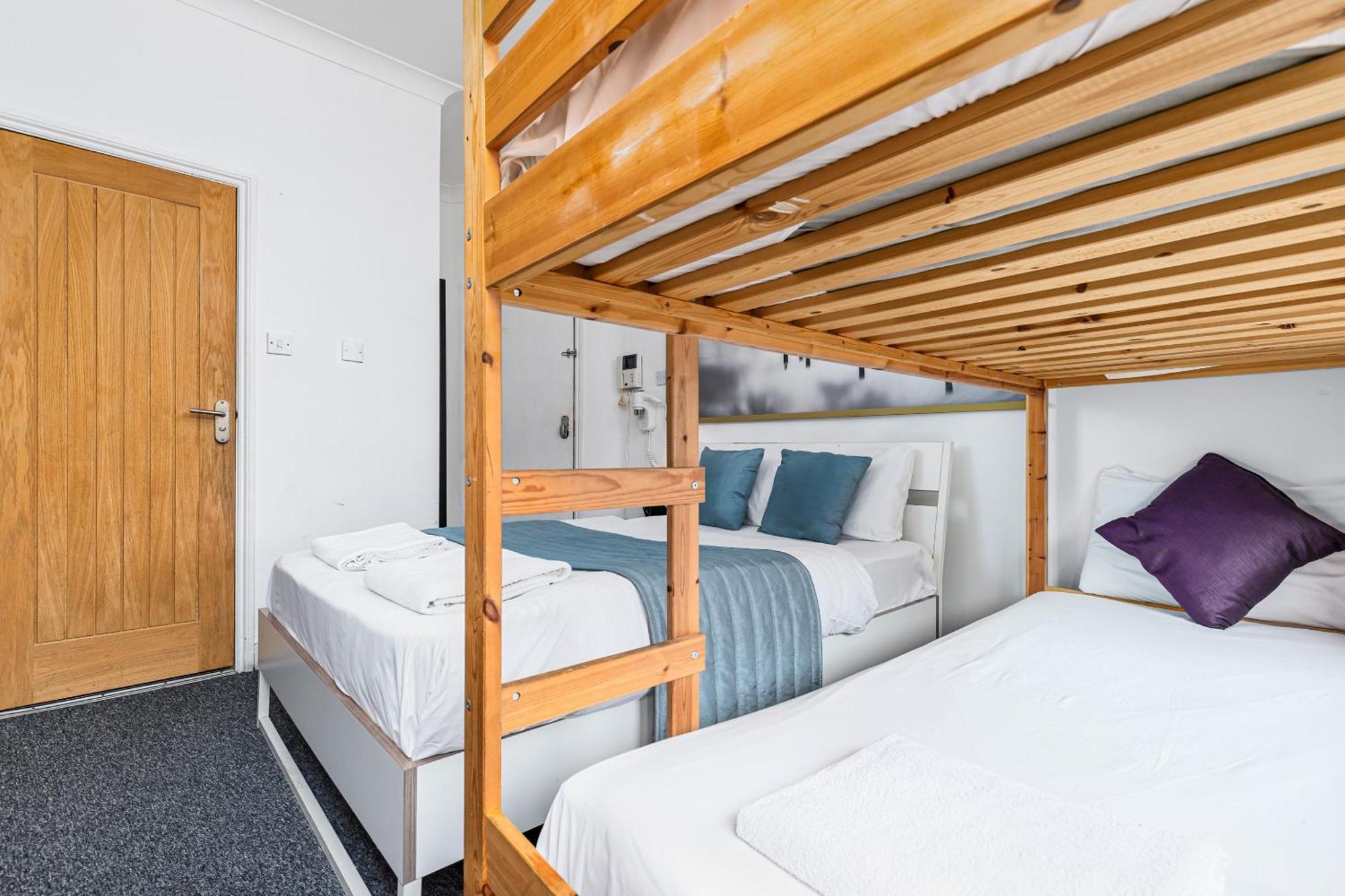 Ryam Suites Лондон Номер фото